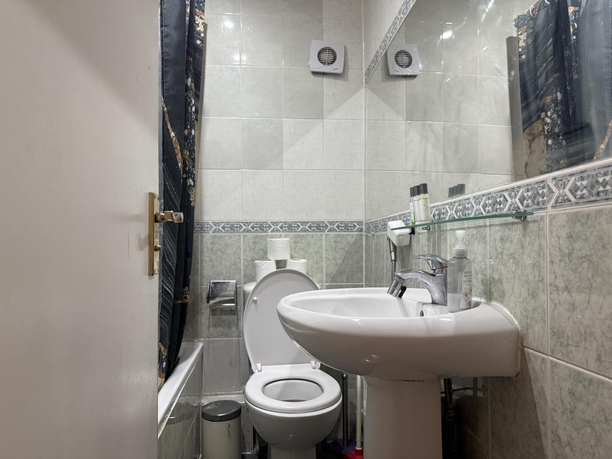Marble Arch Beautiful Family Appartamento
